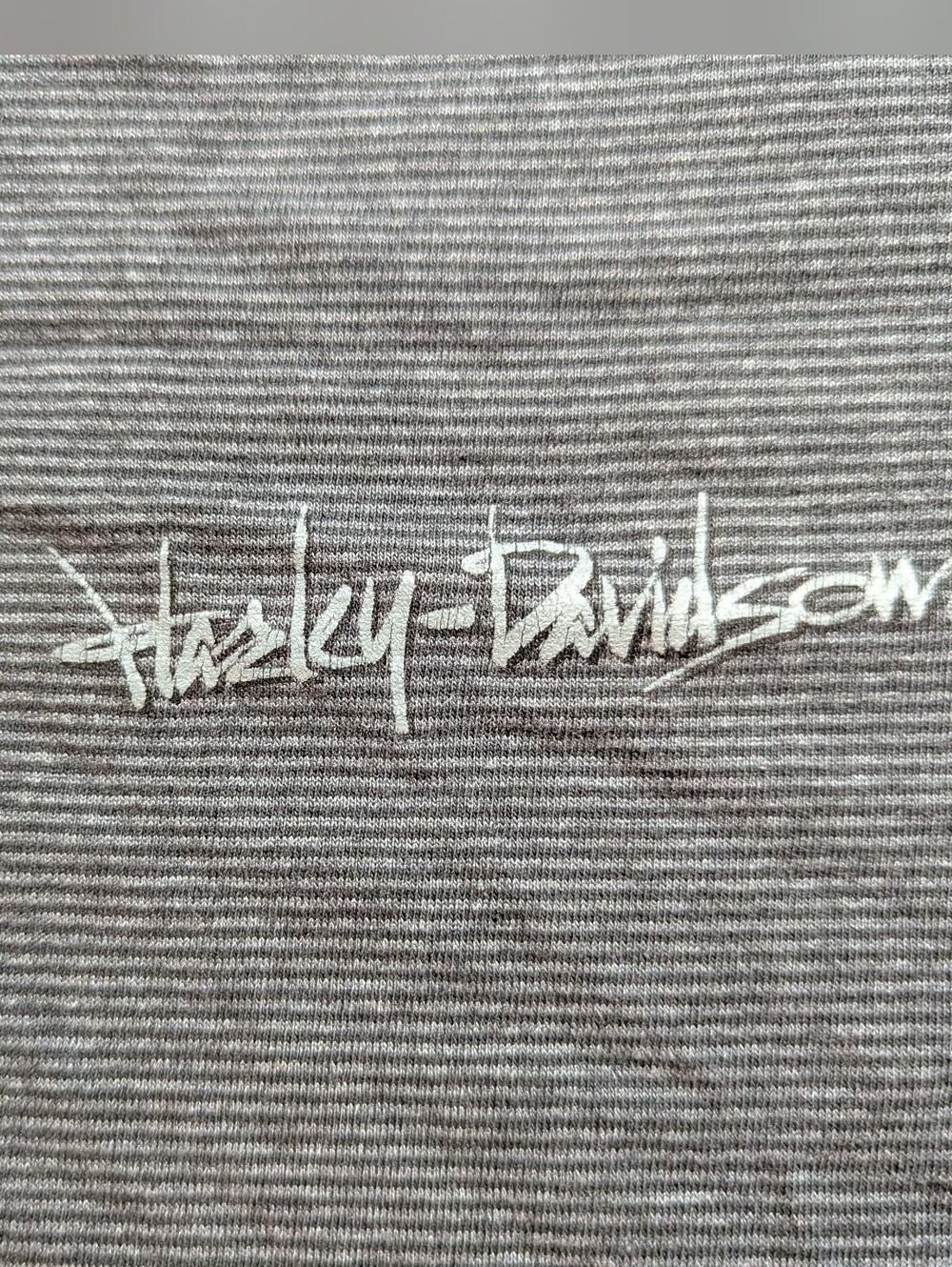 VTG Harley Davidson Micro Striped T-Shirt Mens M Littleton NH Script Logo Grey